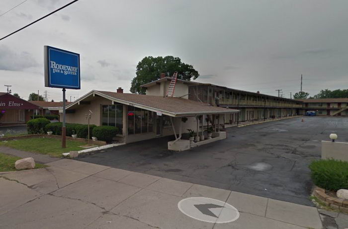 Esquire Motel - 2017 Street View (newer photo)